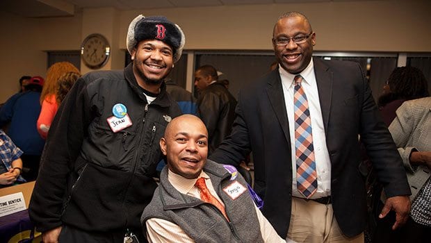 Labor activists urge support for higher wages Labor activists urge support for higher wages