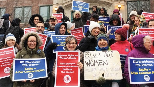 Boston teachers’ union holds walk-in to protest stalled contract negotiations Boston teachers’ union holds walk-in to protest stalled contract negotiations