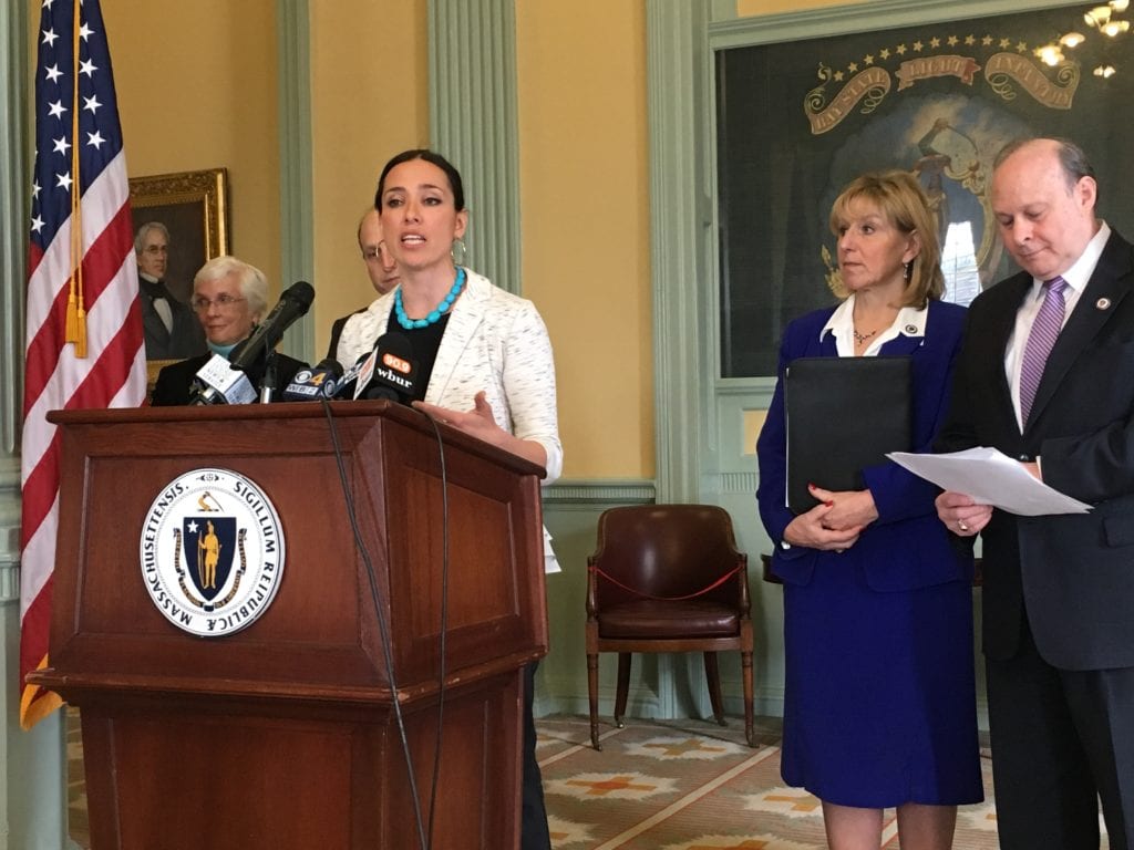 Senate rolls out charter compromise legislation Senate rolls out charter compromise legislation