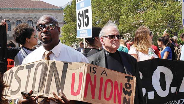 Boston Workers, advocates rally for unions, pay Boston Workers, advocates rally for unions, pay