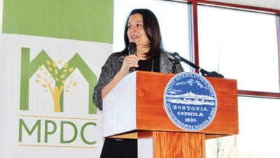 Madison Park cuts ribbon on renovated mixed-income building