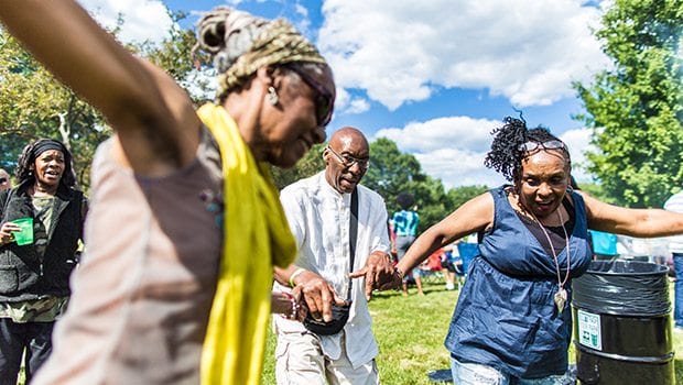 Family, friendship rule the day at Roxbury homecoming Family, friendship rule the day at Roxbury homecoming