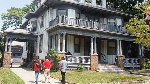 Home prices rise rapidly in Roxbury real estate market Home prices rise rapidly in Roxbury real estate market