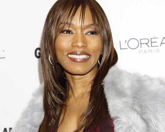 Film star Bassett checks in to final season of ‘ER’ Film star Bassett checks in to final season of ‘ER’