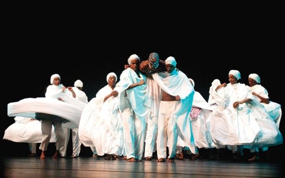 Celebrating song and dance of Brazilian Diaspora Celebrating song and dance of Brazilian Diaspora