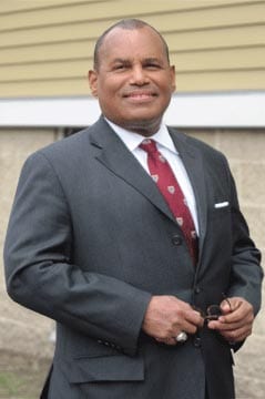Derek Davis Derek Davis