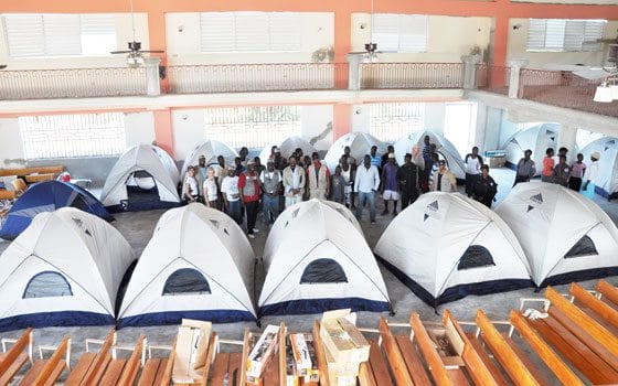 Harvard prof leads medical trip to Haiti Harvard prof leads medical trip to Haiti