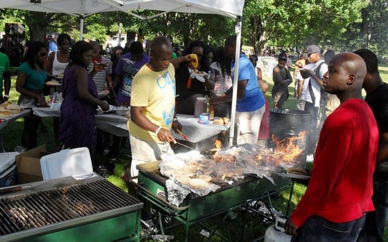 Nigerian Youth Organization hosts cookout for unity Nigerian Youth Organization hosts cookout for unity