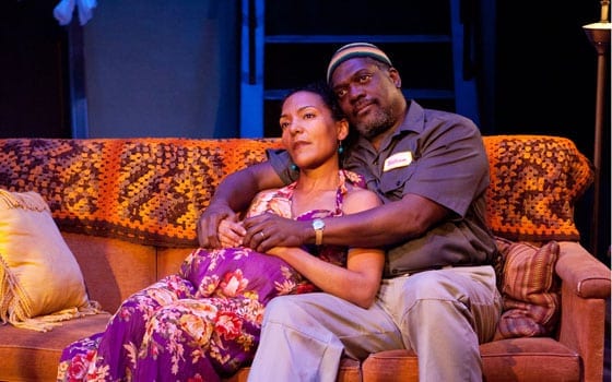 ‘Broke-ology’ sees richness in black family life ‘Broke-ology’ sees richness in black family life