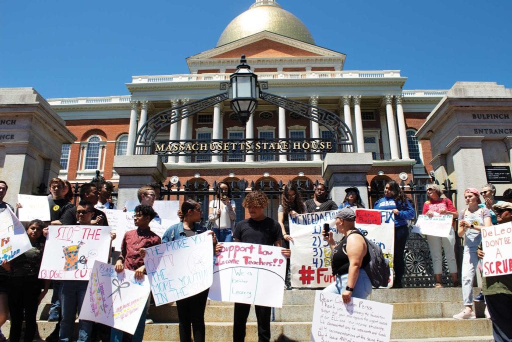 Education advocates push for more funding Education advocates push for more funding