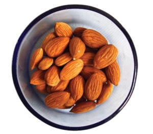Fruits, vegetables and proteins are recommended foods to enhance oral health.