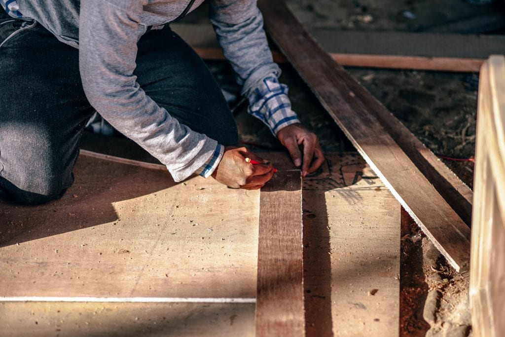 These industries are hiring labor workers now These industries are hiring labor workers now
