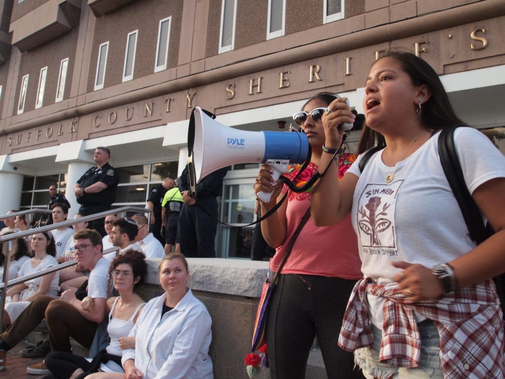 Activists protest against detention centers Activists protest against detention centers