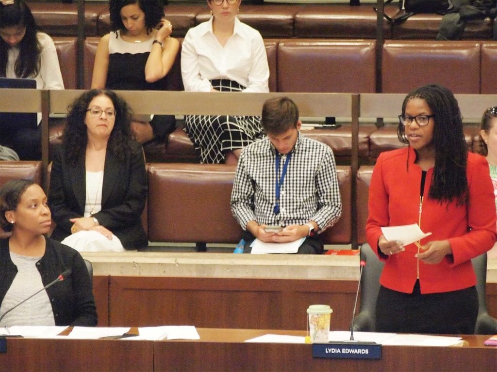 Councilors approve budget, with objections Councilors approve budget, with objections