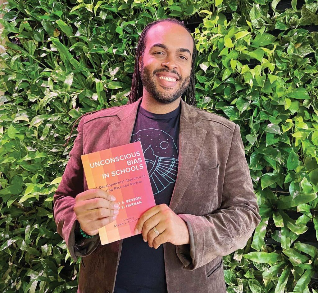 Author examines effects of unconscious bias in schools Author examines effects of unconscious bias in schools