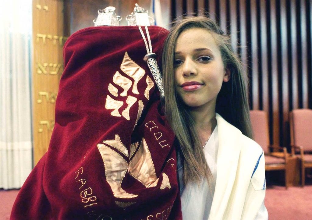 ‘Broken Bird’: Rachel Harrison Gordon’s coming-of-age film soars ‘Broken Bird’: Rachel Harrison Gordon’s coming-of-age film soars