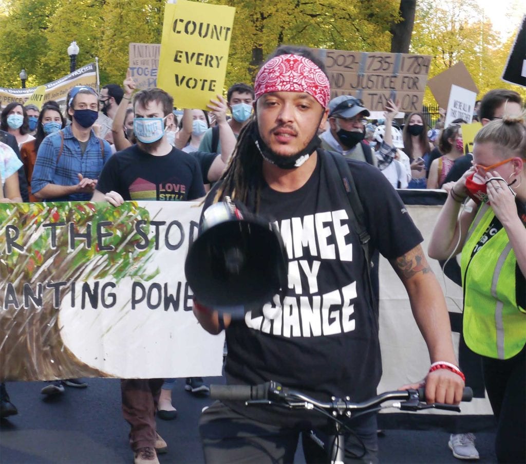 Activist charged with assault in Swampscott Activist charged with assault in Swampscott