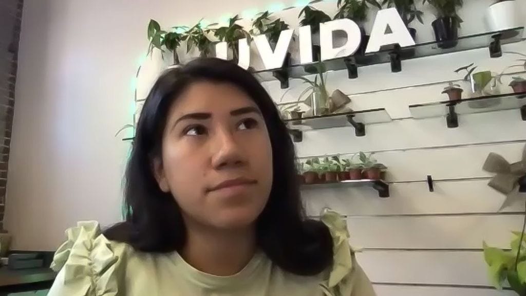 Meet The Young Latina Immigrant Behind Boston’s First Zero-Waste Store Meet The Young Latina Immigrant Behind Boston’s First Zero-Waste Store