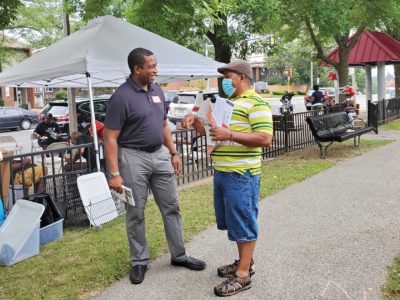 Candidates race to raise cash with four weeks to go