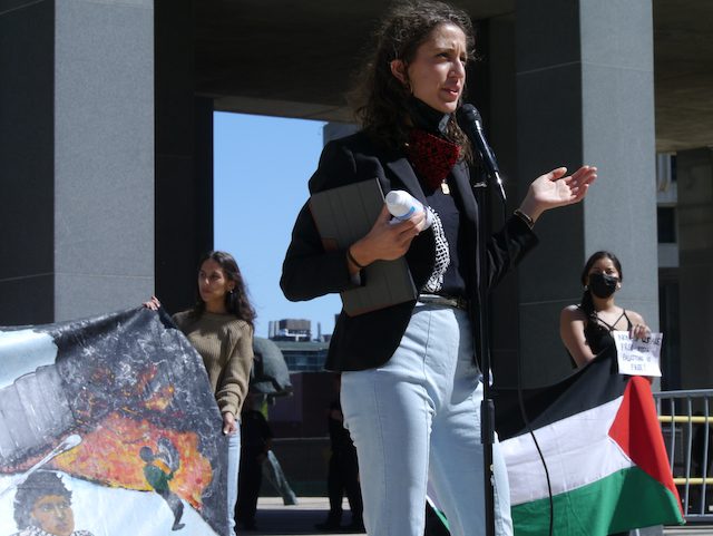 Palestinian activists pressure Massachusetts delegation Palestinian activists pressure Massachusetts delegation