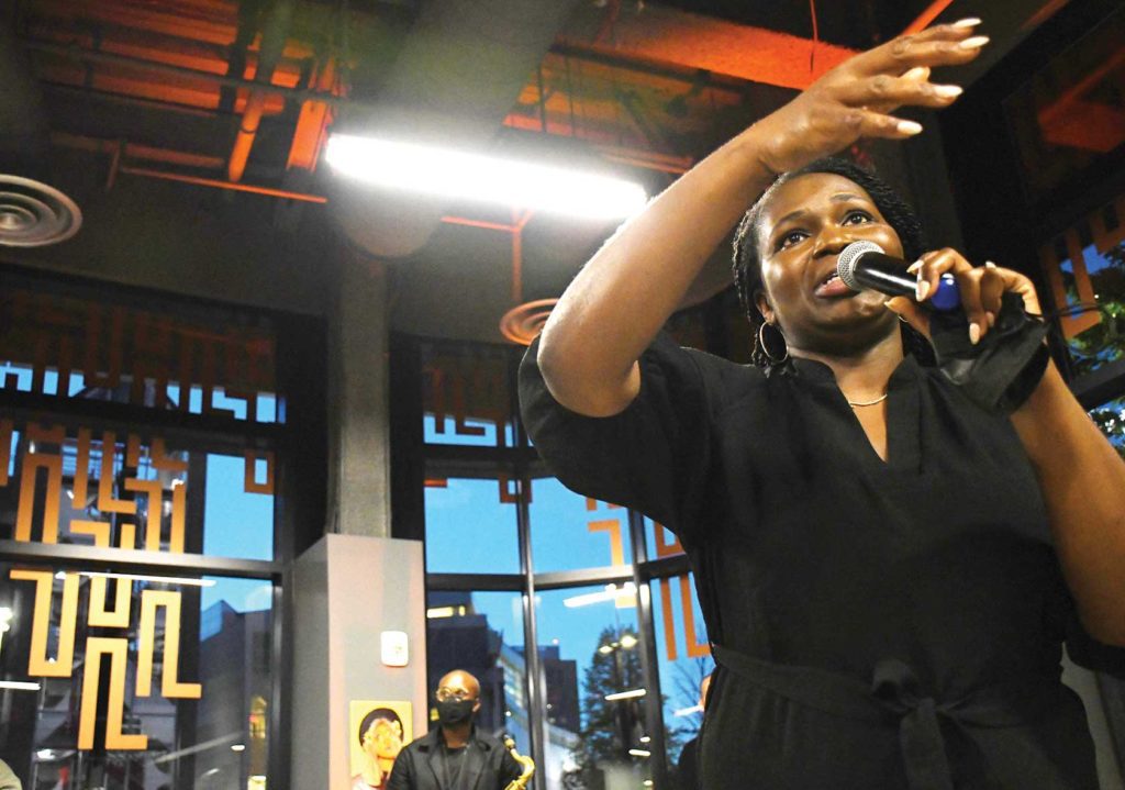 Nia Grace opens new Lower Roxbury restaurant Nia Grace opens new Lower Roxbury restaurant
