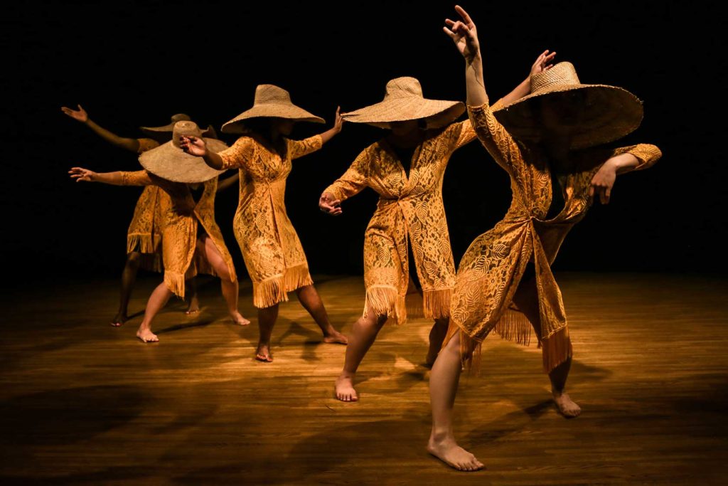 JAE dance company explores trauma, Haitian history in ‘Traka’ JAE dance company explores trauma, Haitian history in ‘Traka’