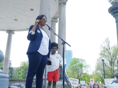 Thousands demonstrate for abortion rights on Common