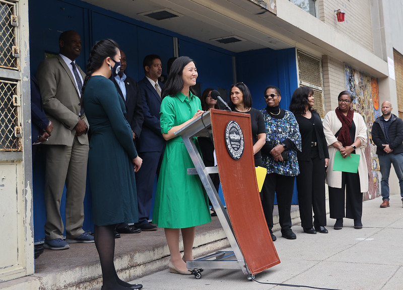 Wu pledges $2 billion for school buildings Wu pledges $2 billion for school buildings
