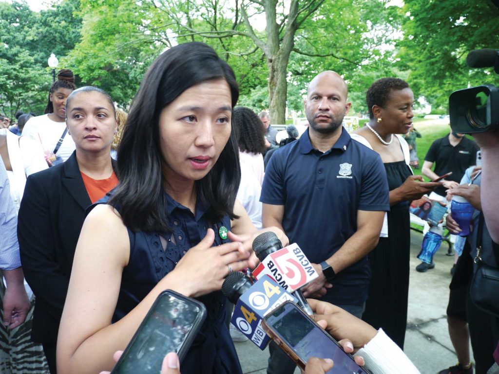 Mayor, city council at odds over budget Mayor, city council at odds over budget
