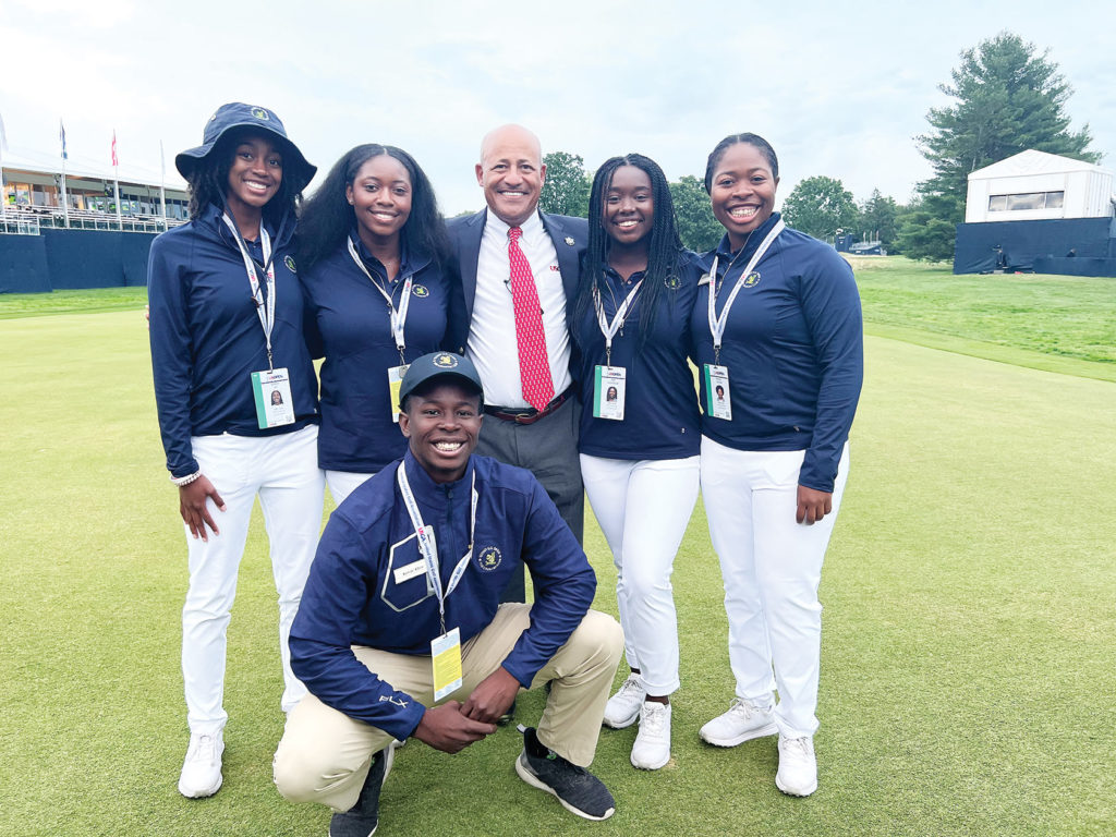 Interns steeped in golf culture at U.S. Open
