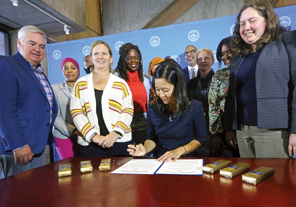 Wu signs order to speed affordable housing development Wu signs order to speed affordable housing development