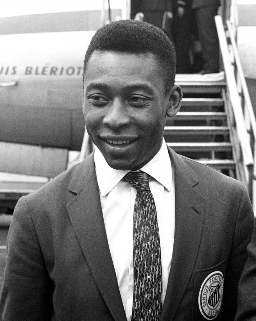 Brazilian soccer standout Pelé dies at 82 Brazilian soccer standout Pelé dies at 82