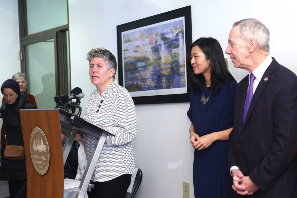Pols secure federal funds for Ausonia Apartments in North End Pols secure federal funds for Ausonia Apartments in North End