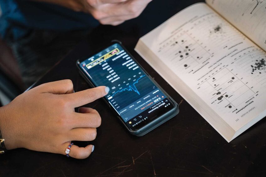 Chase Community Manager shares five key financial literacy tips